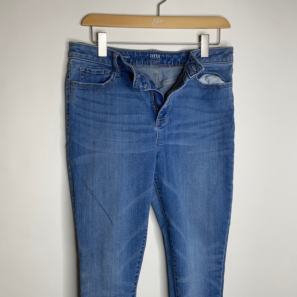 Blue Skinny Jeans